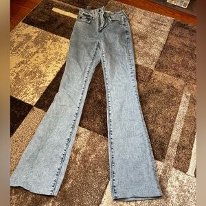 Levi’s 725 Jeans; size 24
